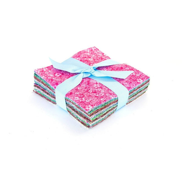 Pink/Green/Blue Collection Bundle of 15 Fat Quarters - 18'' x 21