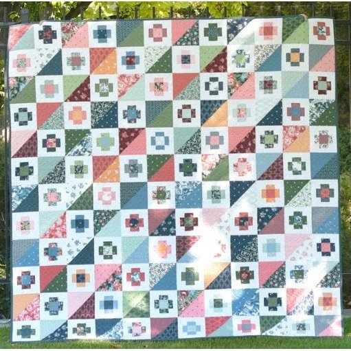 Sunnyside Elegance Quilt Kit von Camille Roskelley – vorgeschnitten mit exklusivem Muster